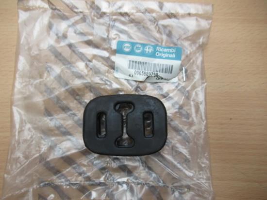 5989798 Uitlaatrubber