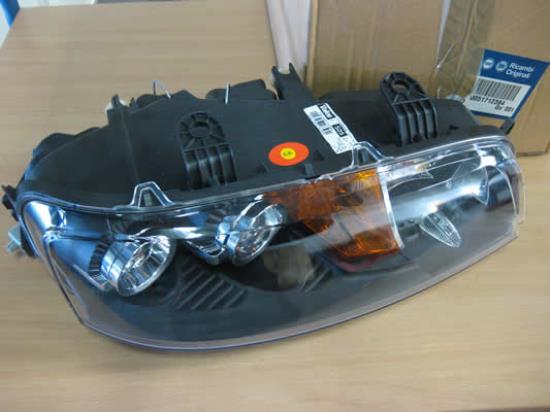 51712394 Koplamp rechts