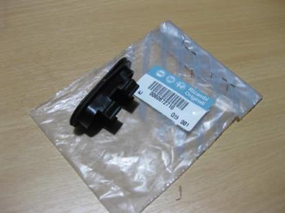 60672710 Plug voor onder motorkap