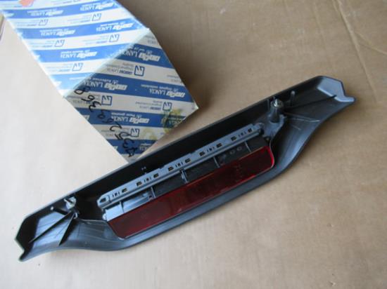 735269368 Derde remlicht