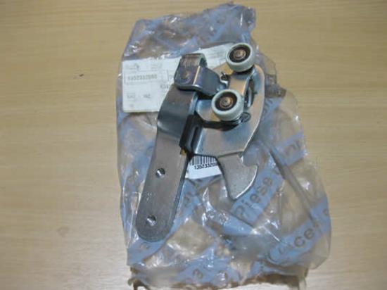 1352332080 Deurslot links