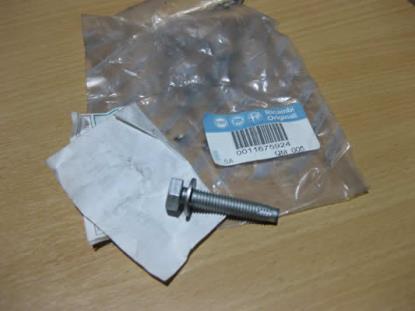 11675924 Bout M8 x 40