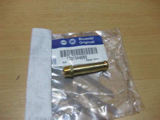 1327544080 Aansluiting brandstofslang