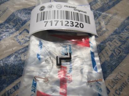 71712320 Koppelstang linnendak