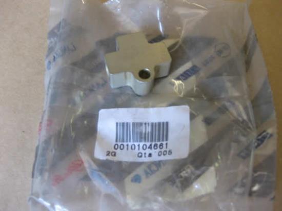 10104661 Aansluiting verdeelblok remleidingen