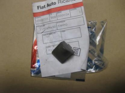 719269630 Plug rechts