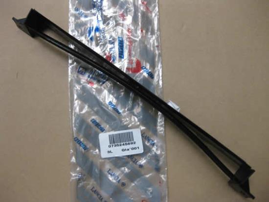 735245692 Montage beugel 3e remlicht