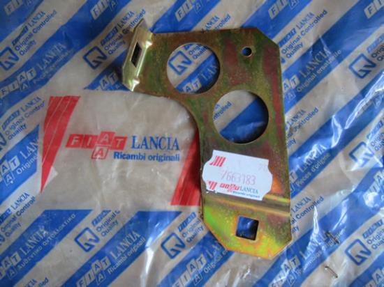 7663183 Beugel links