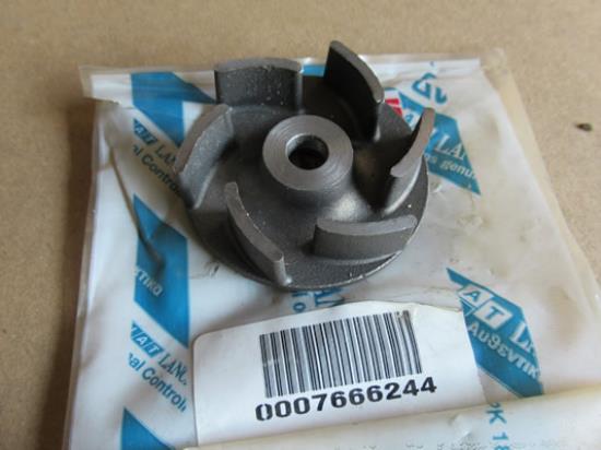 7666244 Schoepenwiel waterpomp