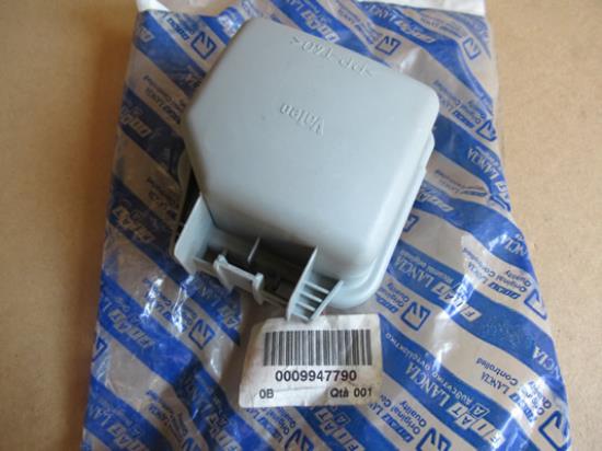 9947790 Koplamp deksel links