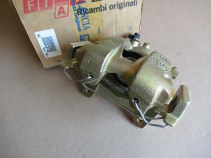 9948102 Remklauw rechts