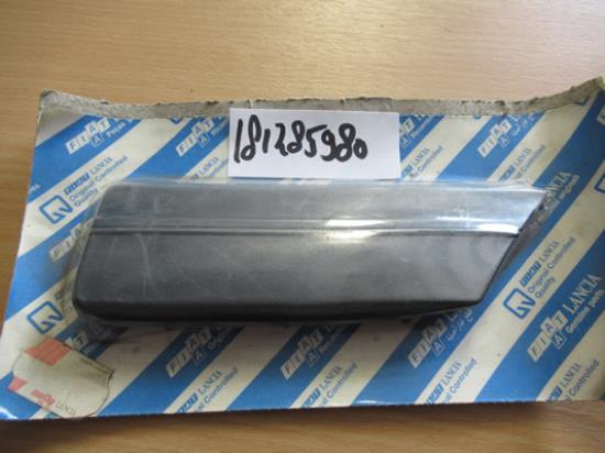 181285980 Sierlijst voorscherm rechts