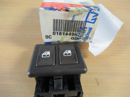 181449670 Schakelaar raambediening links