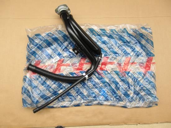 46807443 Toevoerleiding tankvulhals