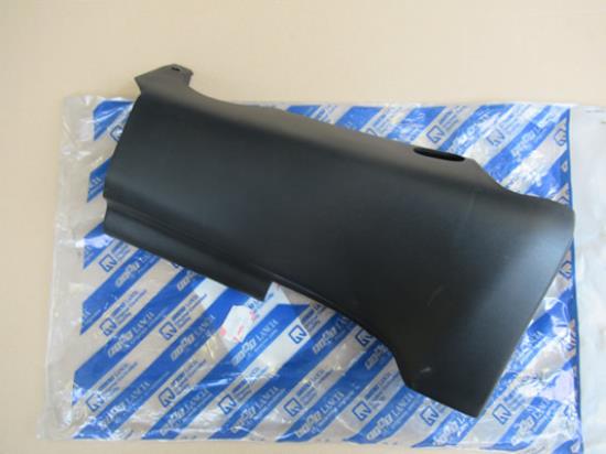 82398858 Stootstrip dorpel rechts