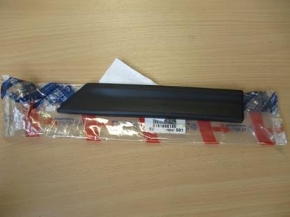 181890180 Stootstrip rechts