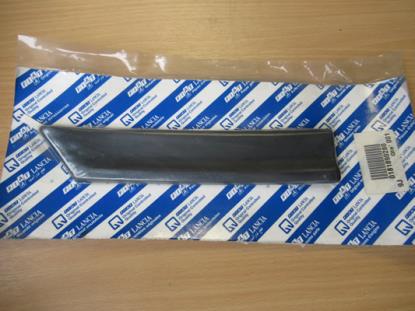 181890280 Stootstrip links