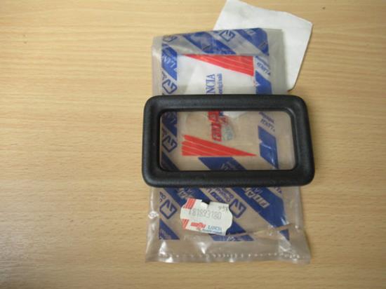 181893180 Sierrand deurgreep links