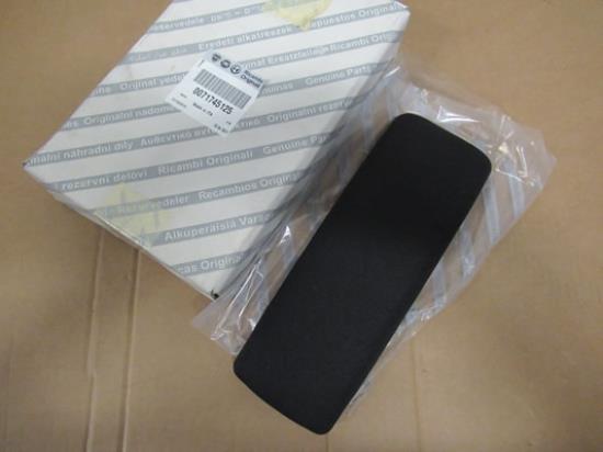 71745125 Bekleding armsteun