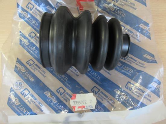 7795972 Stofhoes aandrijfas