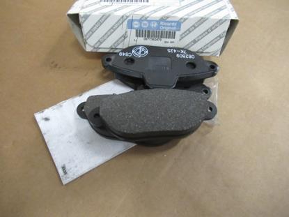 77362479 Remblokset voorzijde