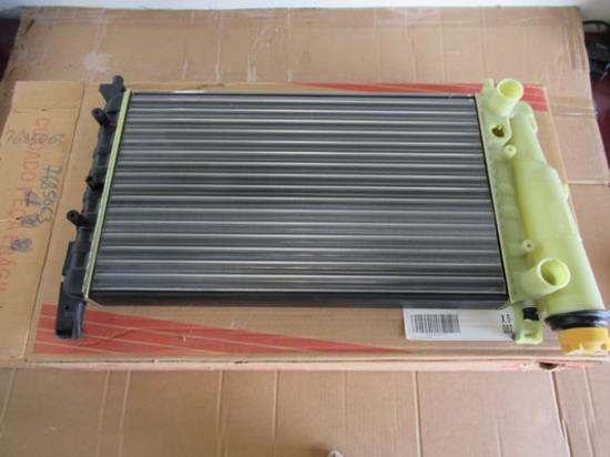 7685063 Radiateur