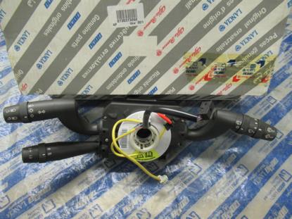 735373098 Stuurschakelaar met stuurbediening