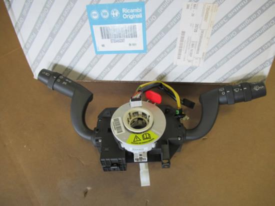 735480397 Stuurkolomschakelaar