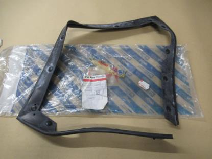 7772338 Motorkap pakking