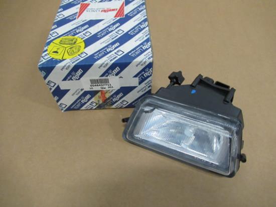 46437711 Mistlamp rechts