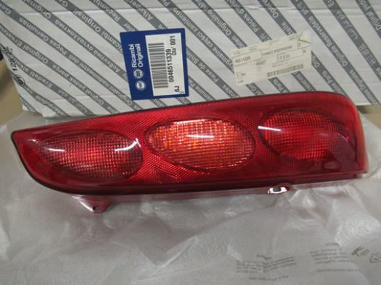 46511339 Achterlicht links