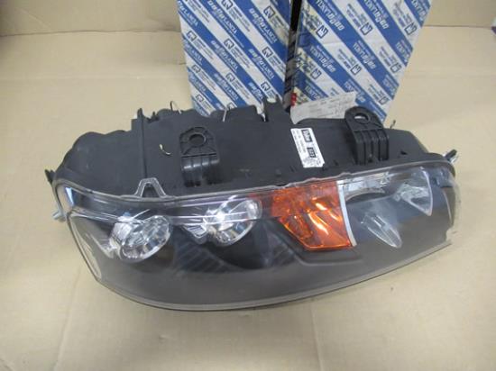 46837399 Koplamp rechterzijde