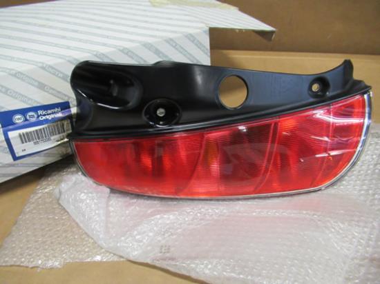 51753385 Achterlicht linkerzijde