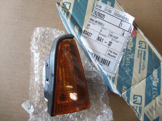 7629825 Richtingaanwijzer rechterzijde