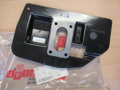 7776084 Afstandstuk carburateur