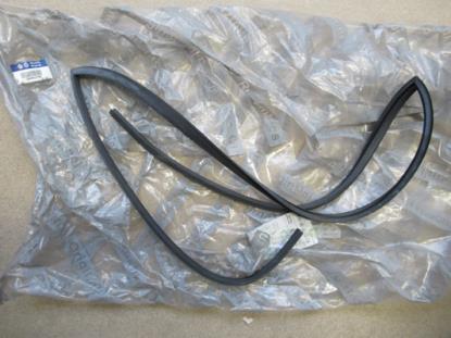 46827795 Profielrubber linker achterzijde