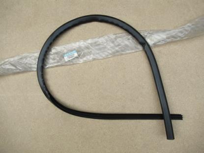 46840228 Rubber bestuurderszijde