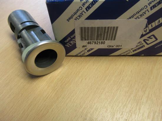 46792180 Deurslot bestuurderszijde