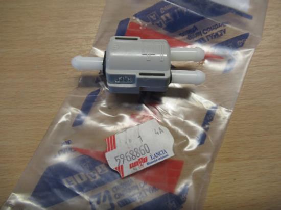 5968860 Klep voor koplamp sproeiers