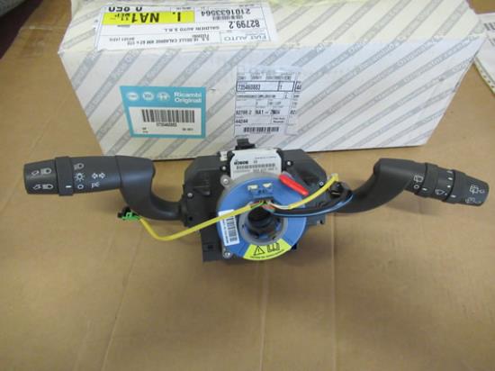 735460883 Stuurschakelaar