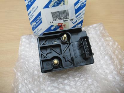 9625203680 Gloeirelais