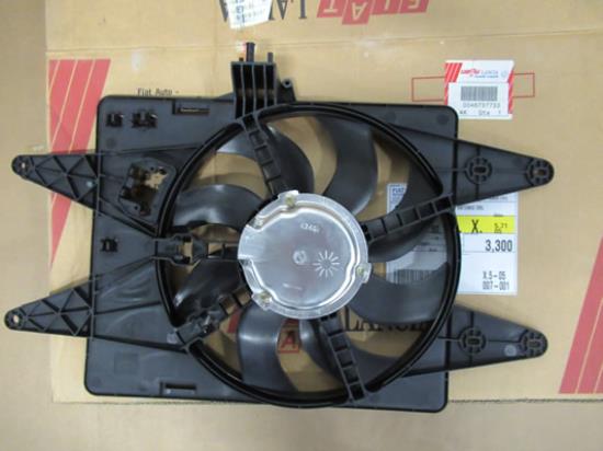 46737733 Koelventilator