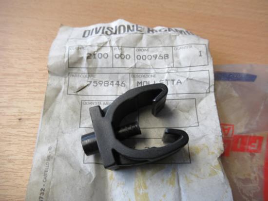 7598446 Clip kabelboom