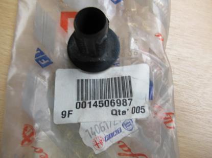 14506987 Plug