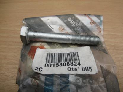 15888824 Bout M10x70