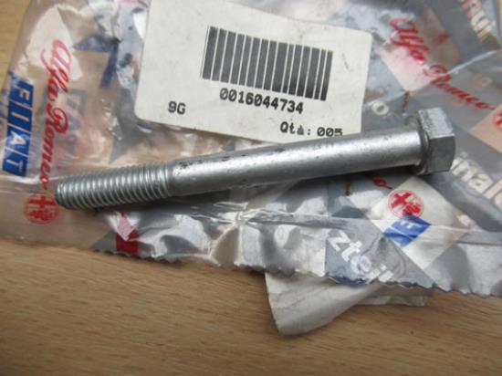 16044734 Bout M8x1.25x75