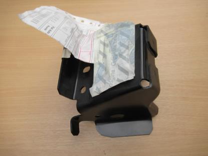 46757891 Steun carrosserie rechts