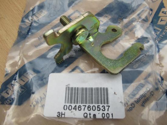 46760537 Beugel remmen links