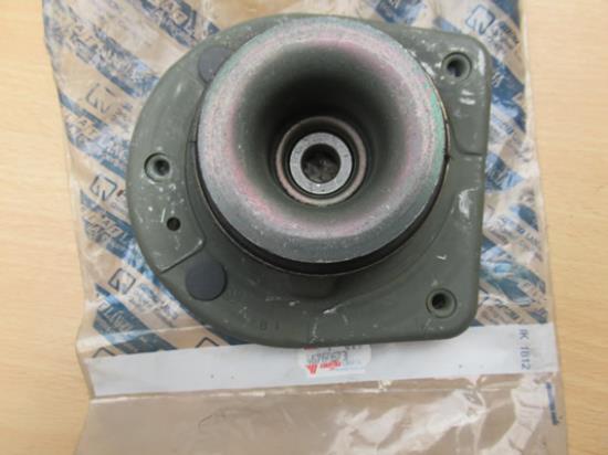 46760673 Veerpootlager rechts