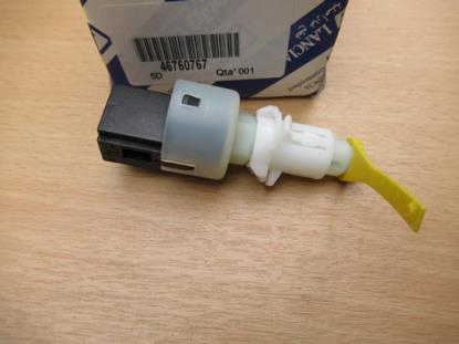 46760767 Remlichtschakelaar